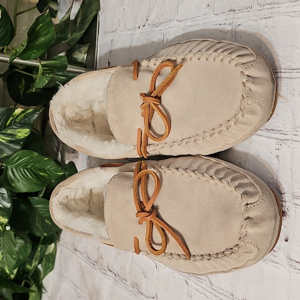 Coach Suede/Sherling  Beige Moccasins 9D - Picture 5 of 11